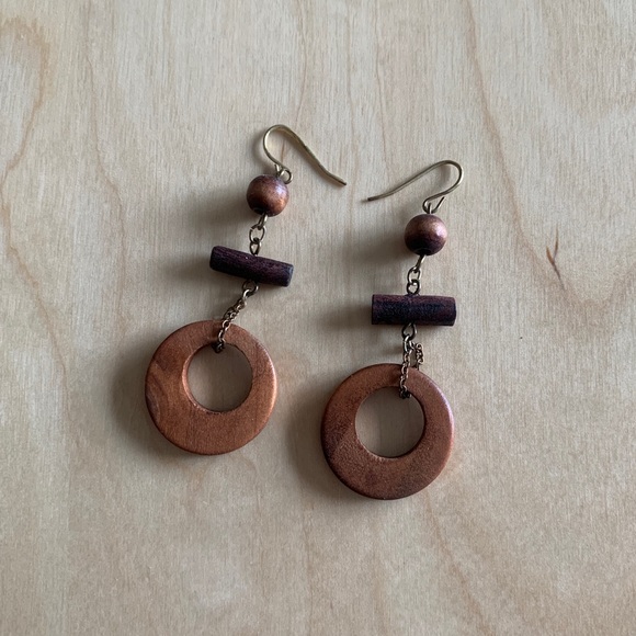 Vintage Wooden Earrings - Picture 2 of 6